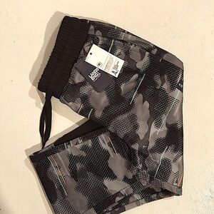 Lands' End Boys Athletic Tech Fleece Sweat Pants - Onyx Gray Camo M(8)